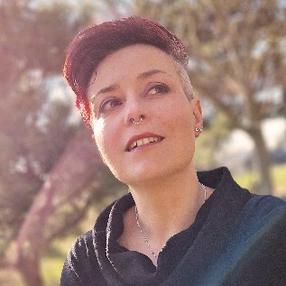 Dr. Claudia Zenkert